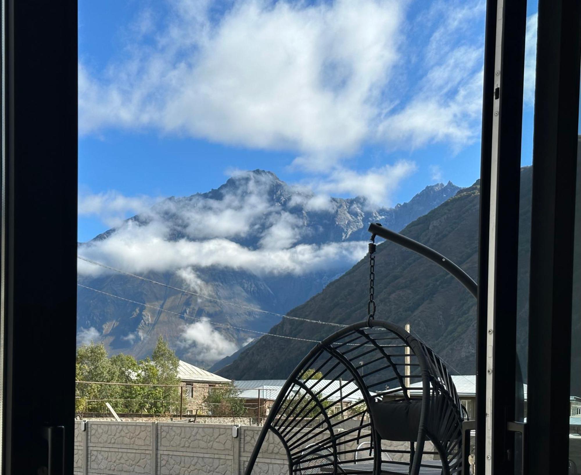 Alpine Escape Kazbegi Villa Eksteriør billede