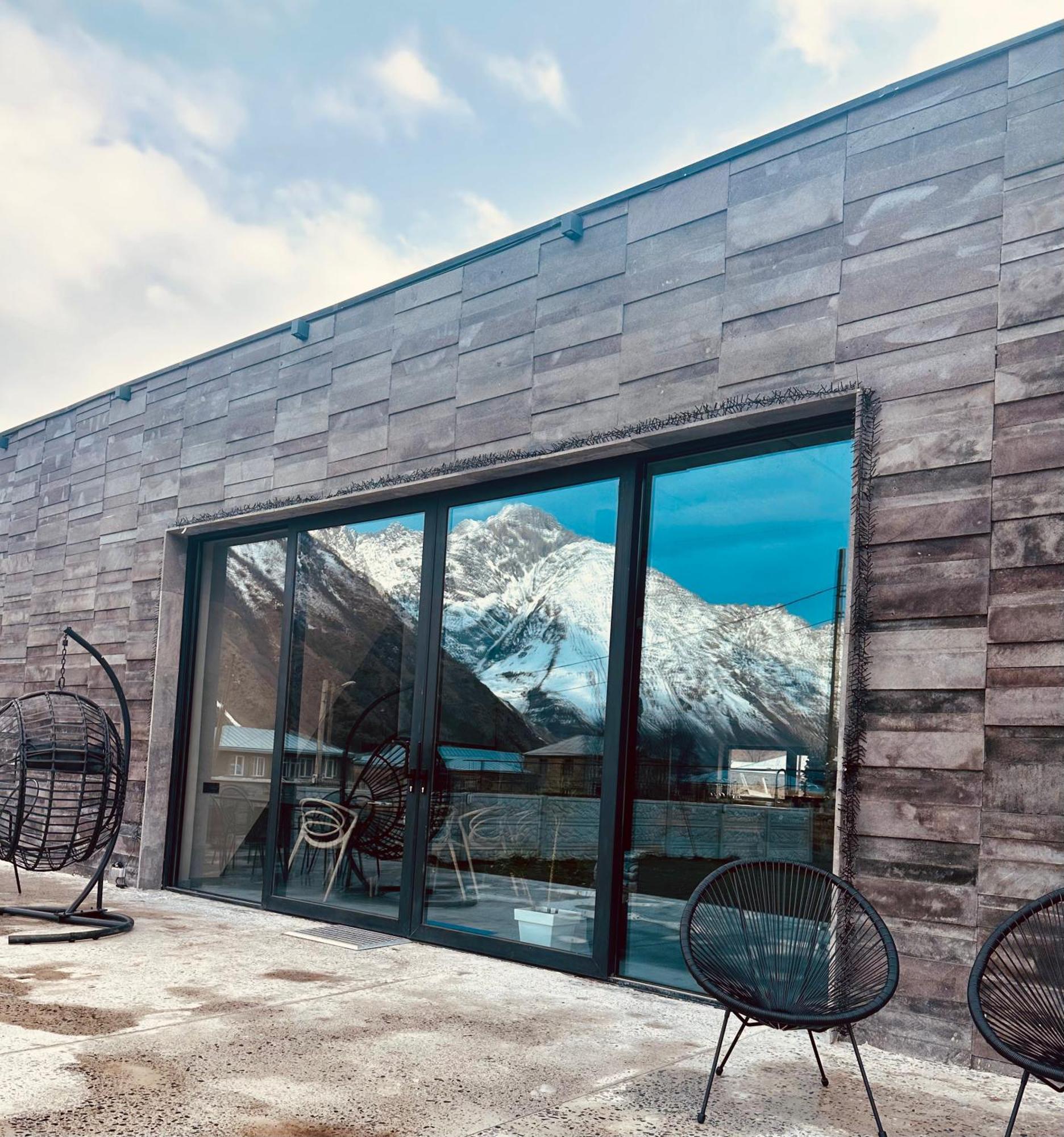 Alpine Escape Kazbegi Villa Eksteriør billede